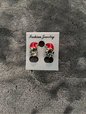 Fashion Jewelry Santa Claus Hat Stud Earrings